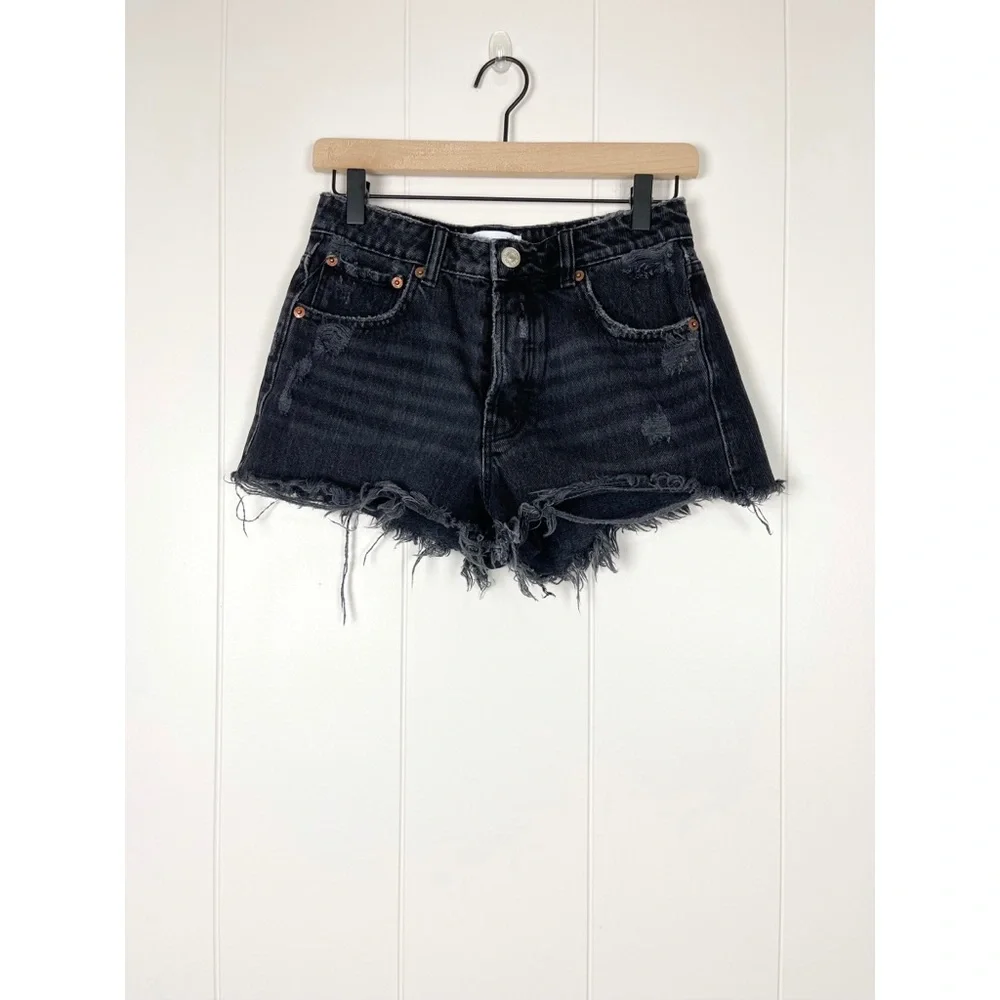 Zara | Mid-Rise Denim Shorts